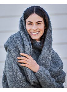 Wijde snood in blokpatroon
