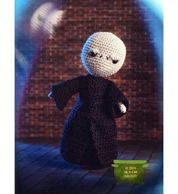 De heer van het duister Voldemort gemaakt van Scheepjes Catona 50 - 100 gram