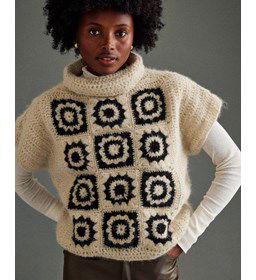 Spencer in Granny squares gemaakt van Haaknaalden