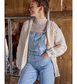 Damesvest met ajourpatroon gemaakt van Phildar Phil Rapido