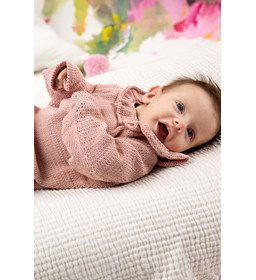 Babytruitje gemaakt van Lang Yarns Baby Cotton