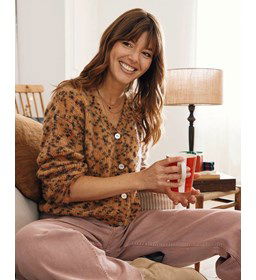 Damesvest in luipaard print gemaakt van Phildar Phil Leo concept