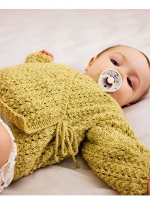 Wikkelvestje met koordjes