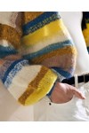 Breipatroon damesvest Carlotta met streeppatroon van andere kant