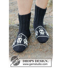 Spooky Toes Sloffen gemaakt van Drops Alaska