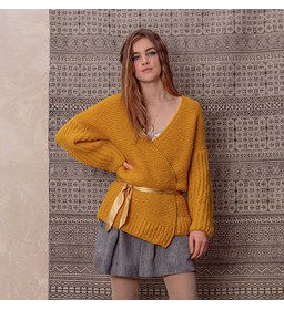 Vest gemaakt van Phildar Phil nuage