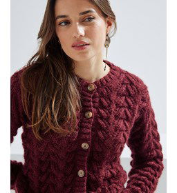 Damesvest met ronde hals en knoopsluiting gemaakt van Phildar Phil merinos 3,5