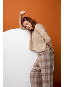 Damestrui met aansluitende mouwen