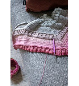 Tempel sjaal gemaakt van boeken haken