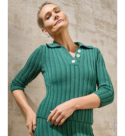 trui met driekwart mouwen en polokraagje gemaakt van knopen