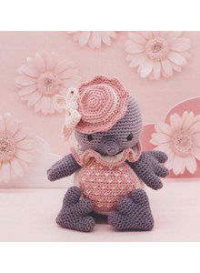 Damesvogel met hoedje en jurk