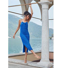 Lange damesjurk met spaghettibandjes gemaakt van Lang Yarns Wooladdicts Sunshine - Sunshine colour