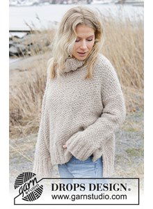 Wijde damestrui met hoge halsboord