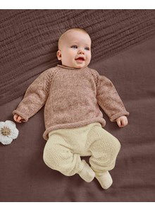 babytruitje en gerolde halsboord.