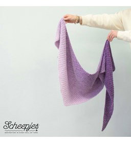 Snow Christal shawl gemaakt van Scheepjes Snowfall