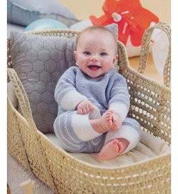 Boxpakje met lange mouwen gemaakt van Lang Yarns Merino 200 bebe