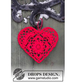 kerstdecoratie hart gemaakt van Drops Safran