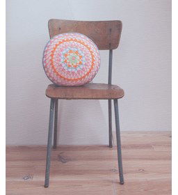 Kussen Flora Pillow gemaakt van Vulling