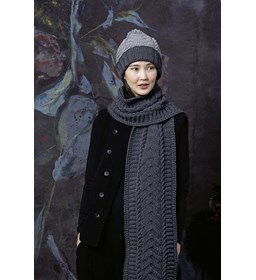 Sjaal gemaakt van Lang Yarns Merino 70 en color