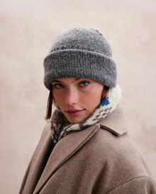 Damesmuts in tricotsteek