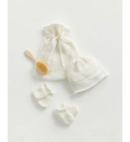 Baby setje muts, wanten, sokjes en zakje gemaakt van Phildar Phil Super Baby