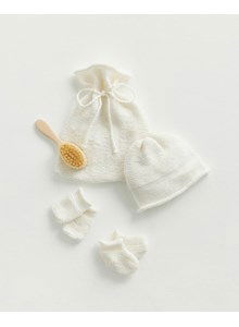 Baby setje muts, wanten, sokjes en zakje