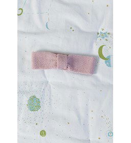 Hoofdband voor baby gemaakt van Rondbreinaald nr 3,5