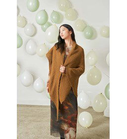 Omslagdoek gemaakt van Lang Yarns Zen