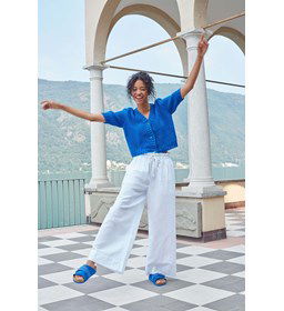 Kort damesvest met V-hals gemaakt van Lang Yarns Wooladdicts Sunshine - Sunshine colour