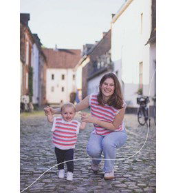 Gestreepte spencer dames gemaakt van Scheepjes Colour Crafter