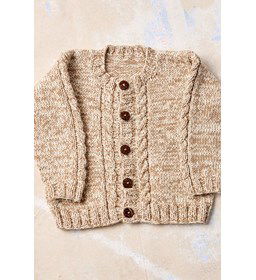 Vestje met kabelpatroon gemaakt van Lang Yarns Baby Cotton Naturally Colored