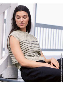 Mouwloze damestrui met smalle streepjes