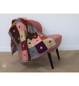 Deken van Grannysquares gemaakt van Durable soqs tweed
