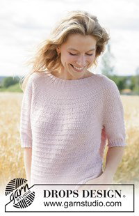 Gebreide damestrui met korte mouw en reliëfpatroon