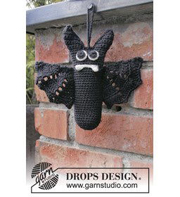 Vleermuis gemaakt van Haaknaalden