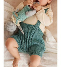 Babypofbroekje met kabelpatroon gemaakt van Phildar Phil merinos 3,5