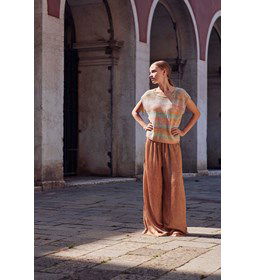 recht damesshirt Georgina met ronde halslijn gemaakt van Lang Yarns Illusion