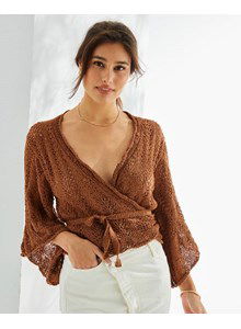 Wikkelvest met striksluiting