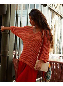 Damestrui met opengewerkte diagonale strepen