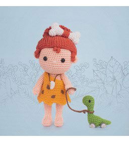 Pop prehistorie - Grottenmeisje gemaakt van Scheepjes Catona 25 en 10 gram