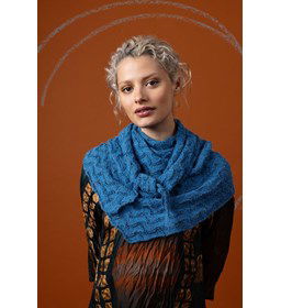 Dames driehoeksjaal Cadence gemaakt van Lang Yarns Alpaca Soxx 4-ply