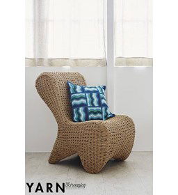 Kussen Cushion Turning Tides gemaakt van Schachenmayr Catania