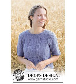 luchtige top met kant en korte mouwen gemaakt van Breinaalden zonder knop