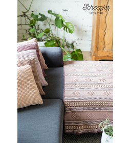 Deken Sfeervol geluk gemaakt van Scheepjes Softfun