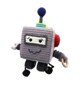 Robot gemaakt van Scheepjes Catona 25 en 10 gram