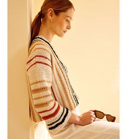 Verticaal gestreept jasje gemaakt van Phildar Phil Cabotine