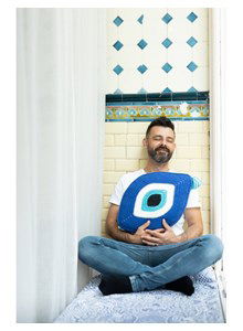 Kussen met blauwe oog