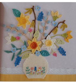 Boeket de lente ontwaakt gemaakt van Drops Muskat