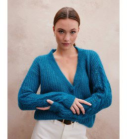 Damesvest van mohair garen met zijde gemaakt van knopen