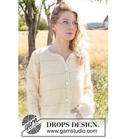 Zacht gebreid damesvest met kant en mohair gemaakt van knopen